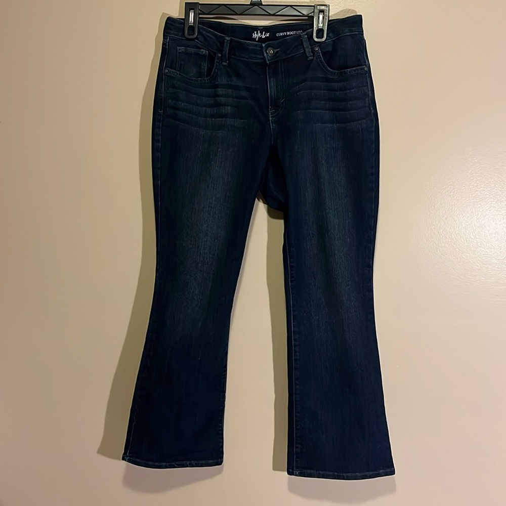 Style & Co Curvy Boot Leg flare cut Blue Jeans Size 14S. Casual classic Stylish.